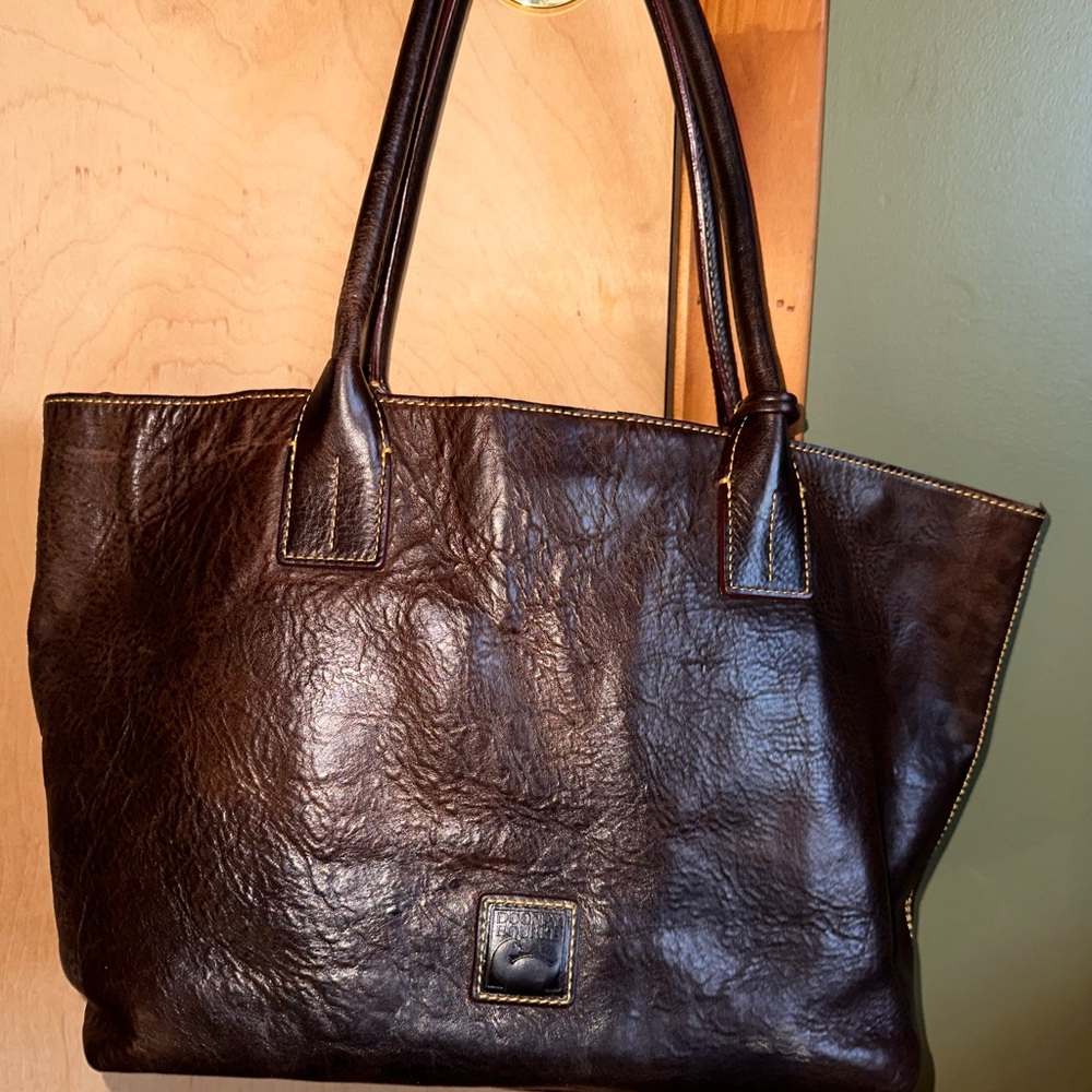 Dooney and Bourke Brown Tmoro Florentine Russel tote small